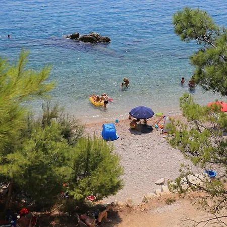 By The Sea Rogoznica, Omis - 14853 * 로크바 로고즈니차
